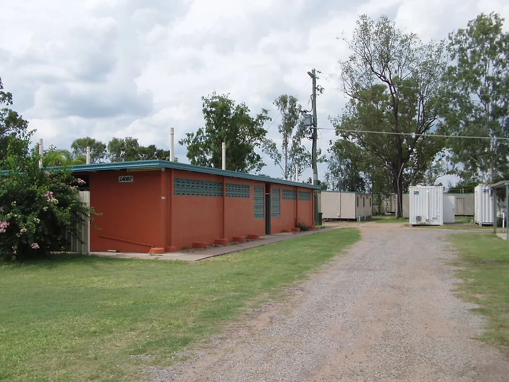 **  Moura Caravan Park Hotel Australia